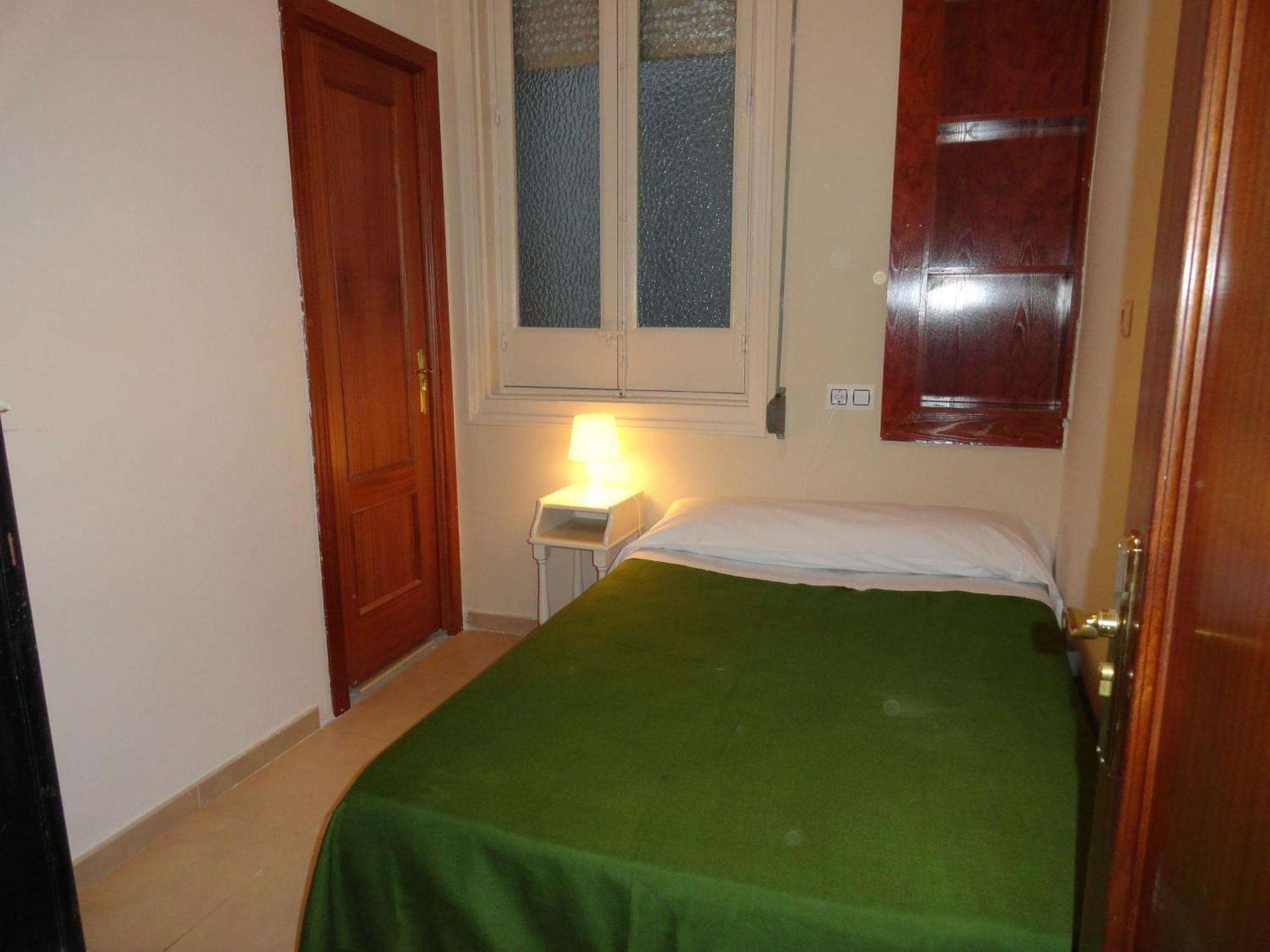 Hostal Alistana Madrid Dış mekan fotoğraf