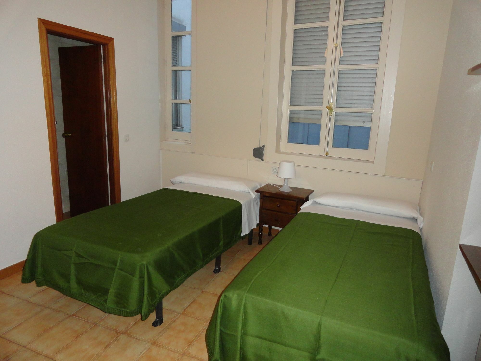 Hostal Alistana Madrid Dış mekan fotoğraf